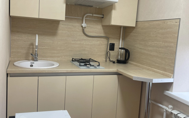 Odnushka Na Dvoikh Flat