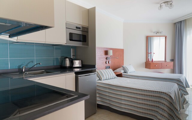 Las Adelfas Apartments