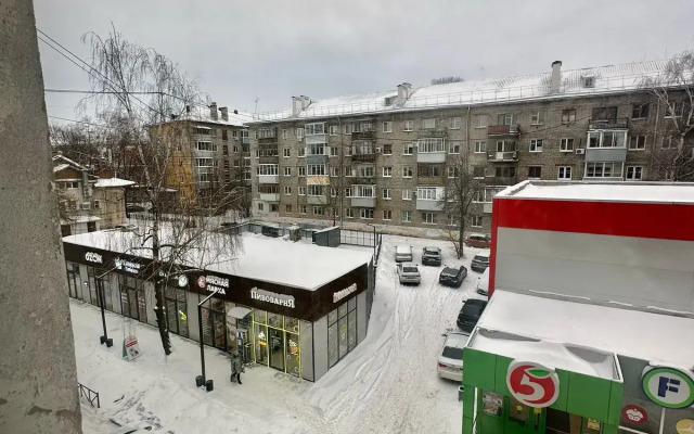 1Komnatnaya Naprotiv Radiouniversiteta Flat