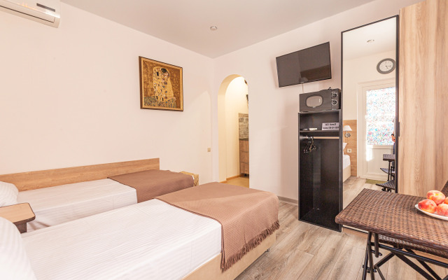 Апартаменты Приморский Дворик 1