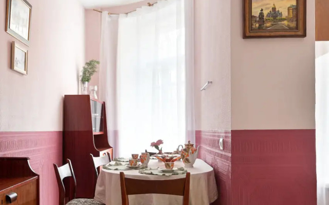 Апартаменты 1912 с Видом на Канал Грибоедова