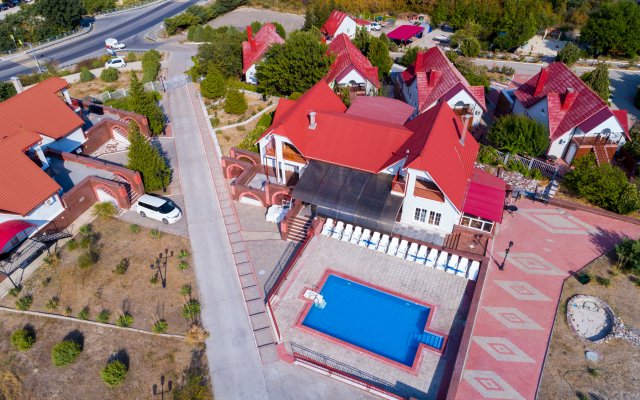 Yolka Hills Hotel