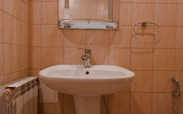 Rivyera Flat