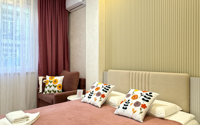 Art Lajt Siti Apartments