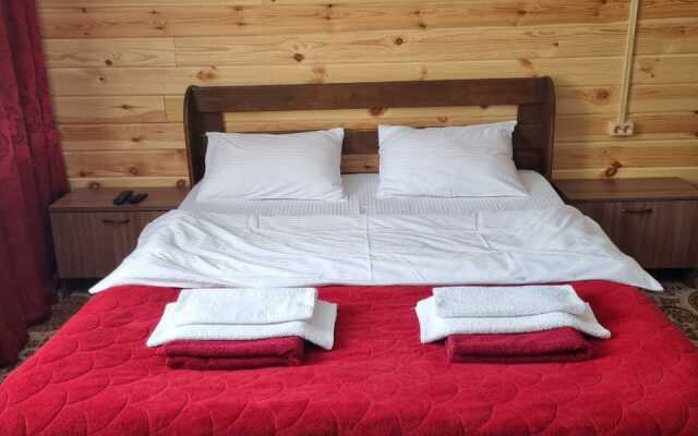 Yashkin Dom Guest House