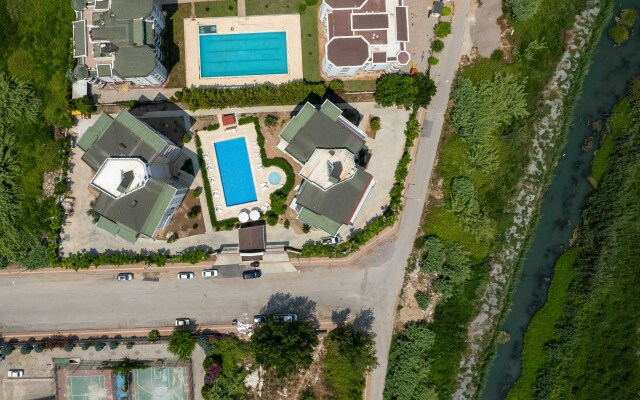 River Park Residence Lara Apartments