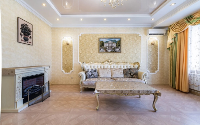 Квартира Шикарная Трёхкомнатная в Самом Центре Казани