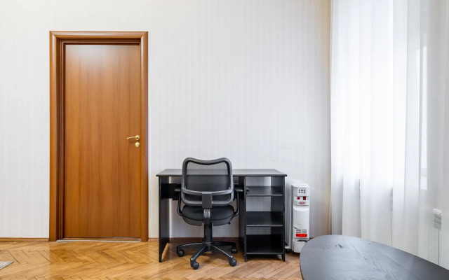 Апартаменты в центре города у метро Чернышевская