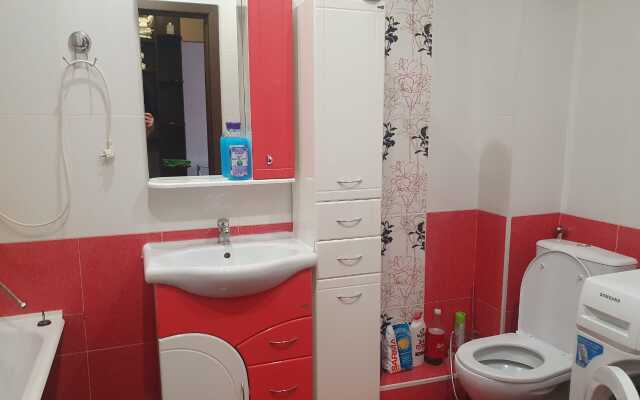 Апартаменты Пять Звёзд на Созидателей