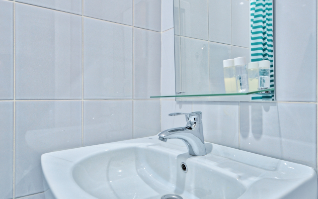 Solnechnaya Studiya U TTs MEGA Himki Apartments