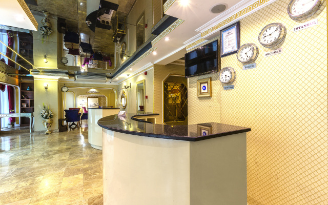 Lausos Palace Hotel