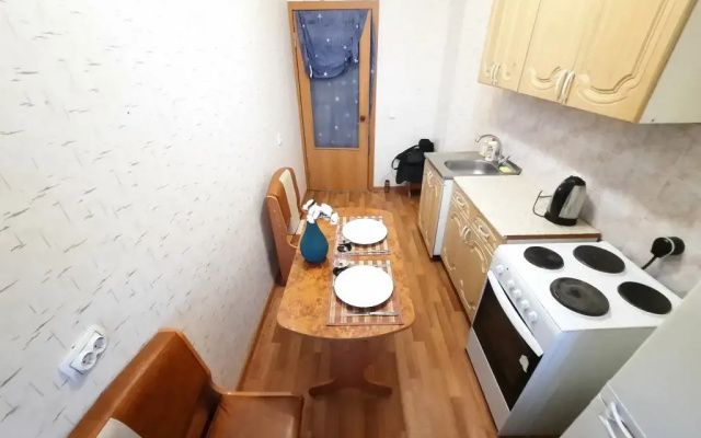 Apartamenty s Vidom na Gorod na Holmogorskaa 4B