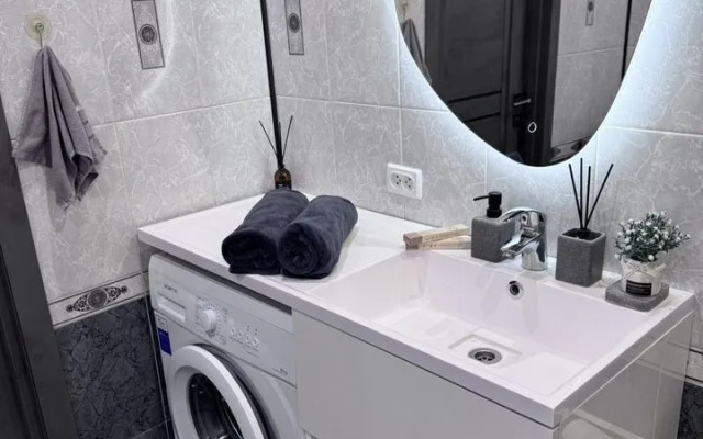 Na Pritomskom Prospekte 29 Flat