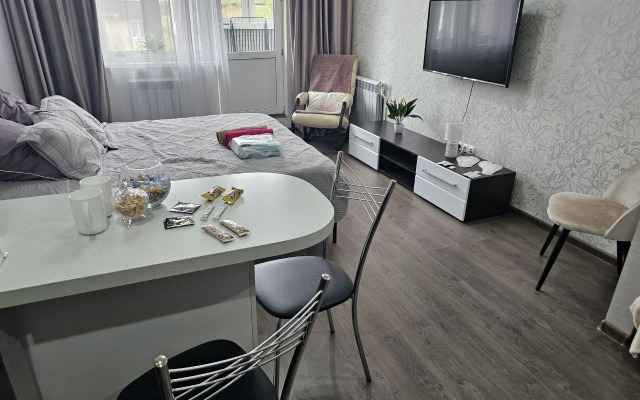 L.V.Hotels na 3-m vostochnom proyezde Apartments