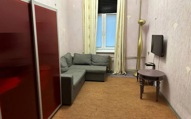 Dvukhurovnevaya Prostornaya Na Marksistskoy Flat