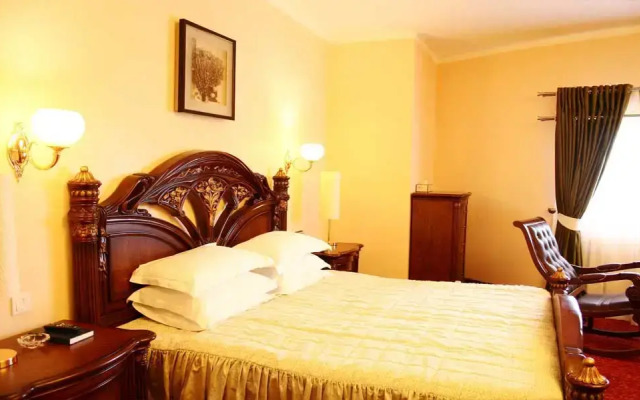 Imperial Botanical Beach Hotel