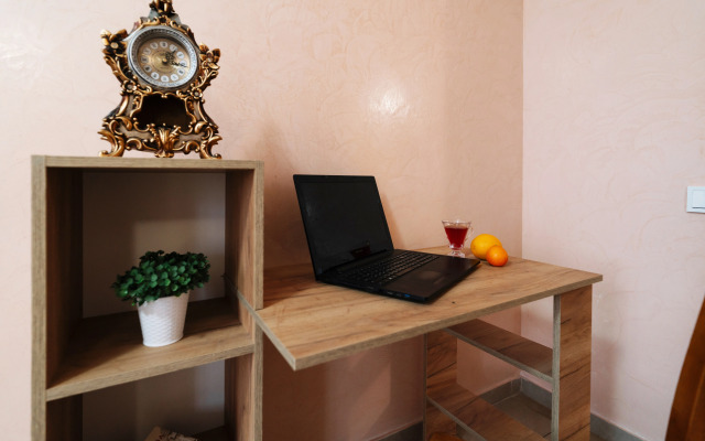 5-ti mestnye na Tverskom ryadom s trassoj M4 Don s krytoj parkovkoj Apartment
