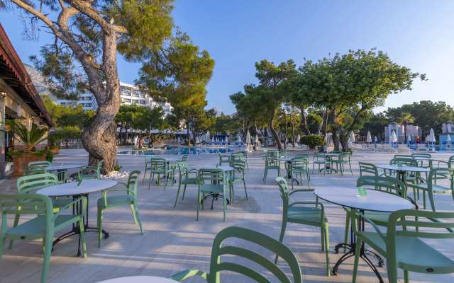 Loxia Comfort Resort Kemer