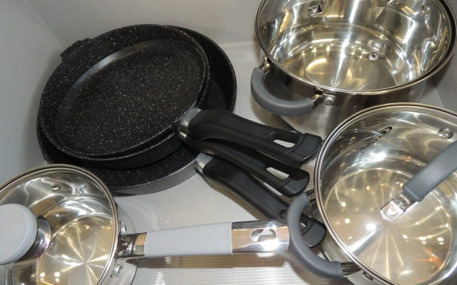 Umnaya S Alisoy Na Tsvetnike Flat