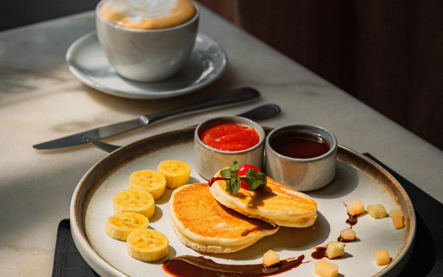 Курортный Oтель Sarai and Wander