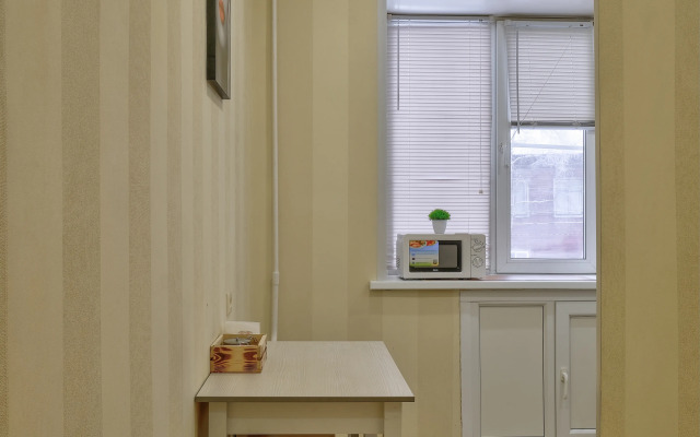 Апартаменты Розы Люксембург 12