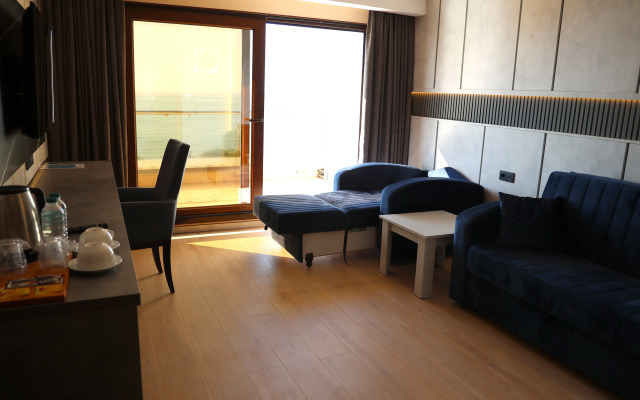 Lazlakar Hotel