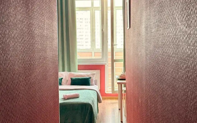 U Metro Pykhtino RK1 Apartments