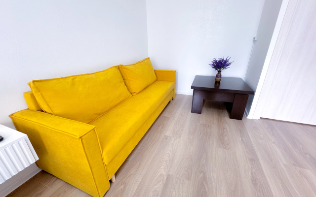 Квартира Вместительная у МРНЦ им. Цыба