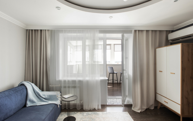 Roomroom Na Respublikanskoy Apartments