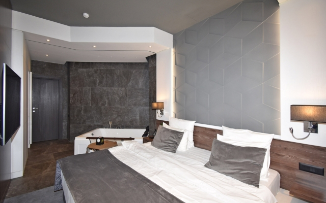 Avenue ApartHotel