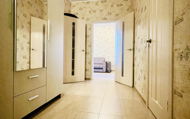 Квартира Уютная евродвушка около метро и разводным мостом