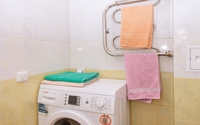 U Belogo Doma Apartaments