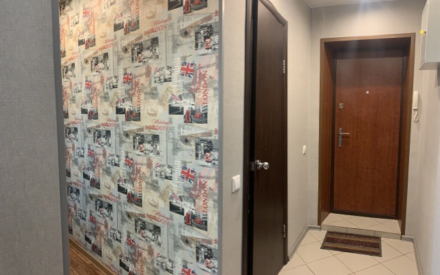 Apartamenty Kvartira V Tsentre Flat