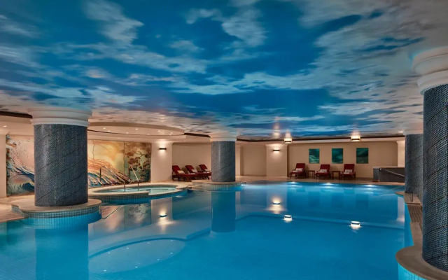 Hotel The Ritz-Carlton, Istanbul.