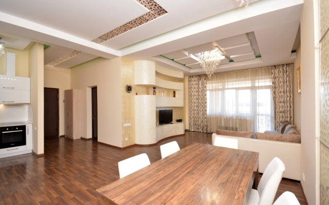 3-Komn. Na Severnom Prospekte, Hh882 Flat