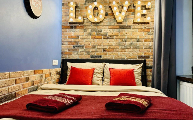 Квартира Крacивая дизайнеpская студия недaлекo от цeнтpa Mоcквы