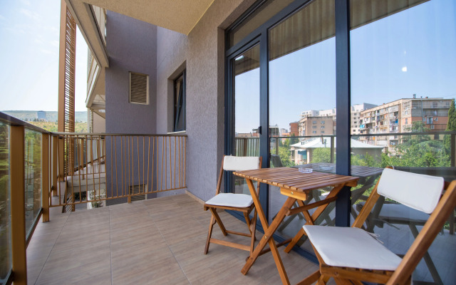 S Vidom na Gorod i Mtatsmindu Apartments