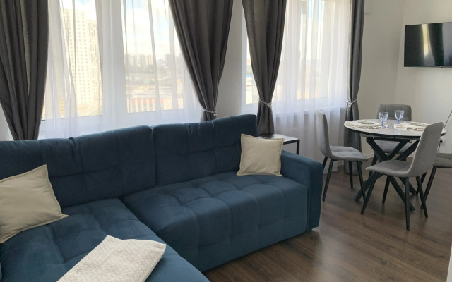 Апартаменты Myhome Yourhome на Проспекте Большевиков 68/1