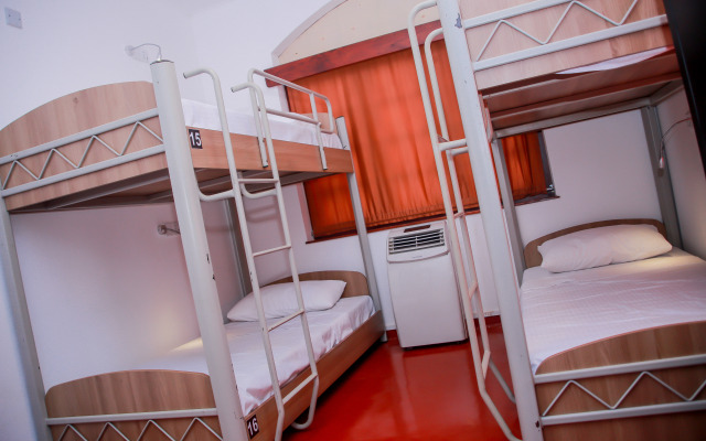 Ibur Hostels Galle Hostel