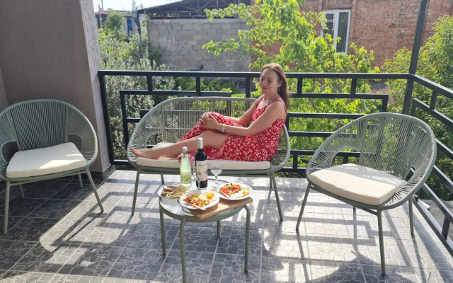 Mini hotel Premyer-Sukhum