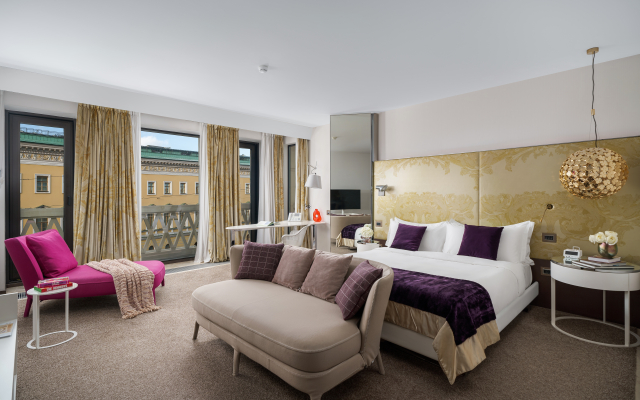 SO/ Saint Petersburg Hotel