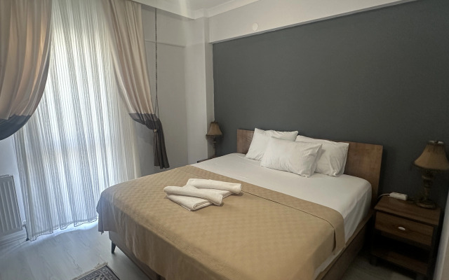 AKS Royal Hotel
