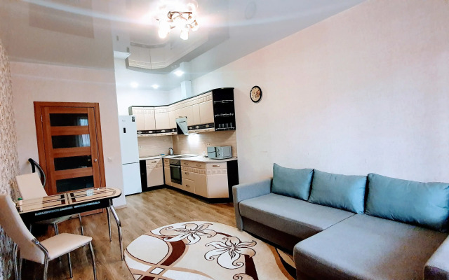 Квартира 2-комнатная на Усольцева