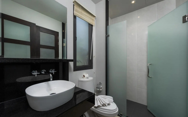 Tayandu 2BR Private Pool Nai Harn Beach Villa