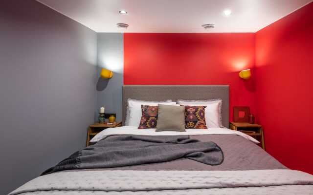 Апартаменты Студия с Дизайнерским Ремонтом (218)