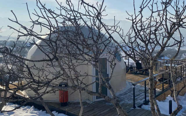 Глэмпинг EcoHouse by Art Hotel