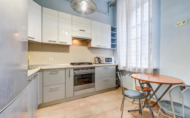 Апартаменты Просторные Апартаменты на  Караванной 5