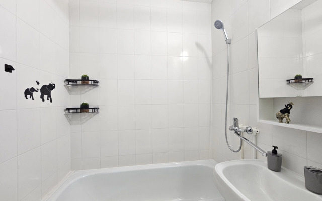 Svetloyar Flat