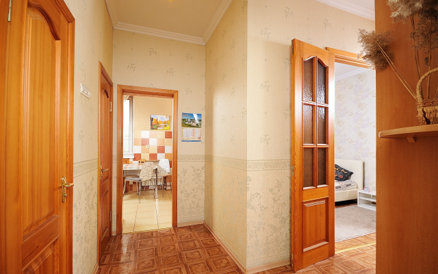 Квартира на Пл Ленинградская Д 3