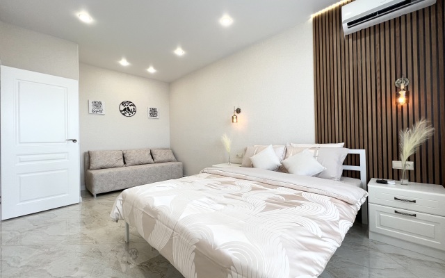 Апартаменты на Солнечном бульваре 18 однокомнатные